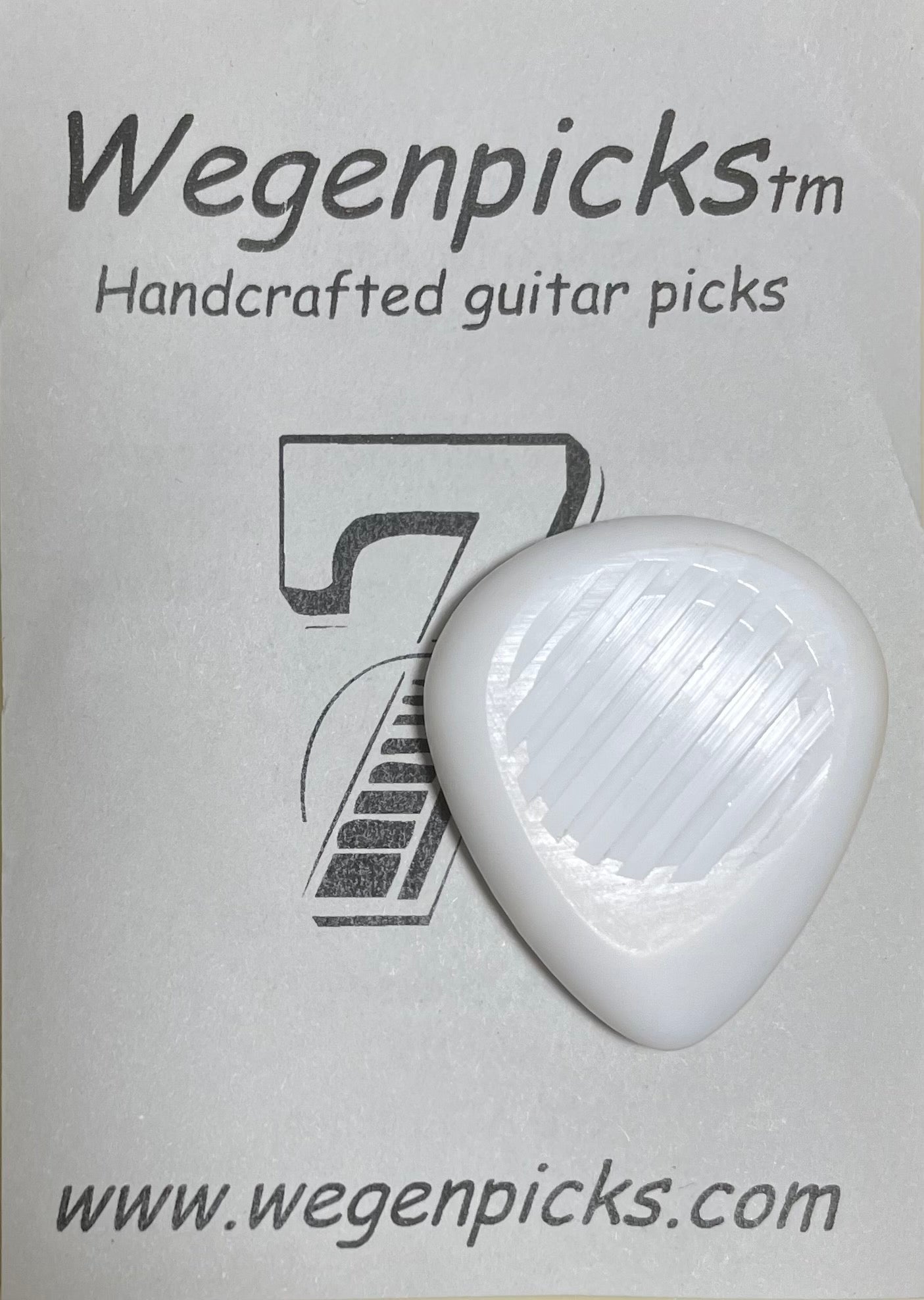 Wegen Number 7 (7mm) pick (This item has free delivery with orders over $55)